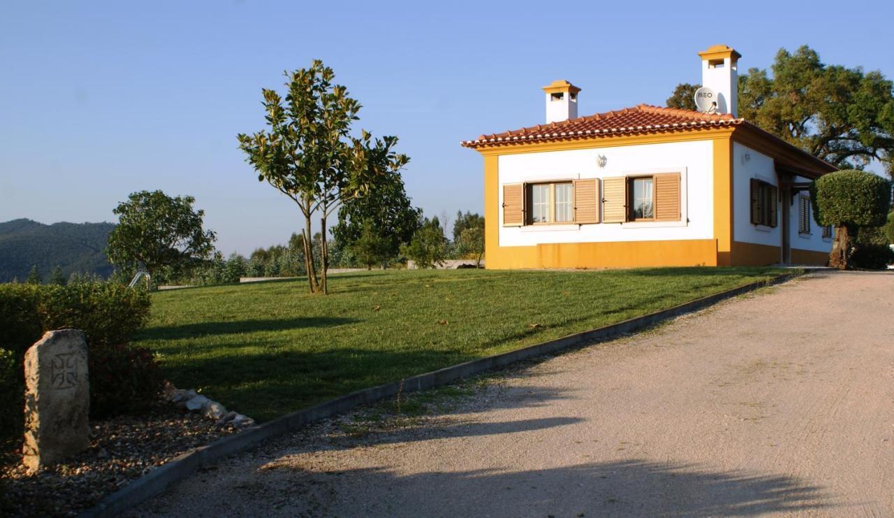 בית הארחה Casa Da Eira Em Dornes - Casa De Campo Familiar Com Piscina מראה חיצוני תמונה